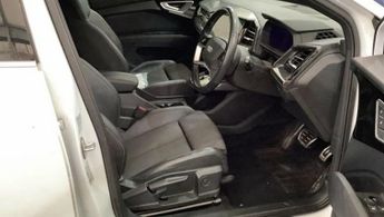 AUDI Q4 E-TRON 40 S line SUV 5dr Electric Auto 82kWh (204 ps)
