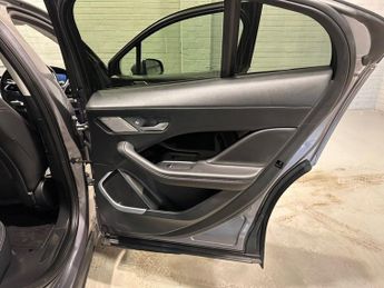 JAGUAR I-PACE 400 90kWh HSE SUV 5dr Electric Auto 4WD (400 ps)