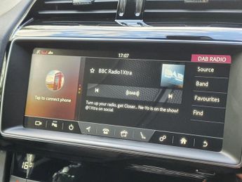 JAGUAR F-PACE 2.0 D180 R-Sport SUV 5dr Diesel Auto AWD Euro 6 (s/s) (180 ps)