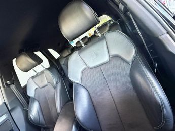 AUDI Q5 2.0 TDI 40 S line SUV 5dr Diesel S Tronic quattro Euro 6 (s/s) (
