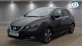 NISSAN LEAF 40kWh N-Connecta Hatchback 5dr Electric Auto (150 ps)