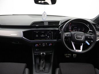 AUDI Q3 1.4 TFSIe 45 S line Sportback 5dr Petrol Plug-in Hybrid S Tronic