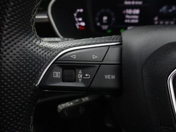 AUDI Q3 1.4 TFSIe 45 S line Sportback 5dr Petrol Plug-in Hybrid S Tronic