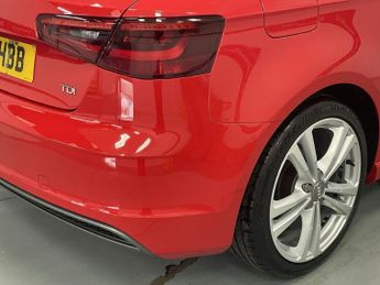 AUDI A3 2.0 TDI S line Hatchback 3dr Diesel Manual Euro 6 (s/s) (150 ps)
