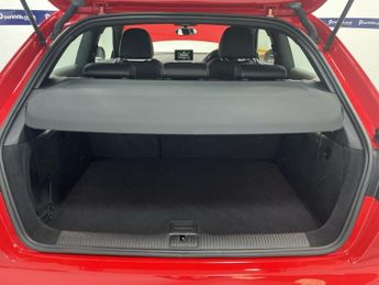 AUDI A3 2.0 TDI S line Hatchback 3dr Diesel Manual Euro 6 (s/s) (150 ps)