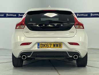 VOLVO V40 2.0 D2 R-Design Pro Hatchback 5dr Diesel Manual Euro 6 (s/s) (12