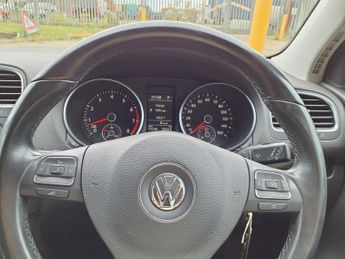 VOLKSWAGEN GOLF 1.4 TSI Match Hatchback 5dr Petrol DSG Euro 5 (122 ps)