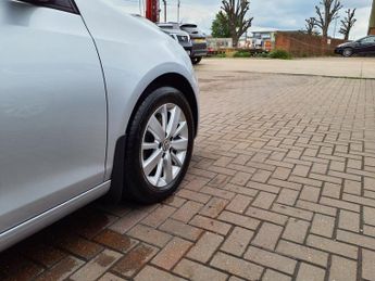 VOLKSWAGEN GOLF 1.4 TSI Match Hatchback 5dr Petrol DSG Euro 5 (122 ps)
