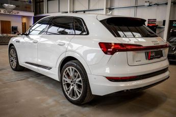 AUDI E-TRON 55 Launch Edition SUV 5dr Electric Auto quattro 95kWh (408 ps)