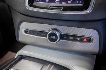 VOLVO XC90 2.0h T8 Twin Engine Recharge 11.6kWh R-Design SUV 5dr Petrol Plu