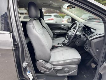 FORD KUGA 2.0 TDCi Titanium SUV 5dr Diesel Powershift AWD Euro 6 (s/s) (18
