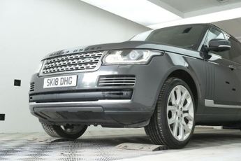 LAND ROVER RANGE ROVER 3.0 TD V6 Vogue SE SUV 5dr Diesel Auto 4WD Euro 6 (s/s) (258 ps)