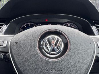 VOLKSWAGEN PASSAT 1.8 TSI GT Estate 5dr Petrol DSG Euro 6 (s/s) (180 ps)