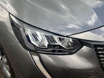 PEUGEOT 208 1.2 PureTech Allure Premium + Hatchback 5dr Petrol Manual Euro 6