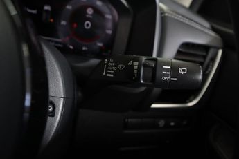 NISSAN QASHQAI 1.3 DIG-T MHEV N-Connecta XTRON Euro 6 (s/s) 5dr