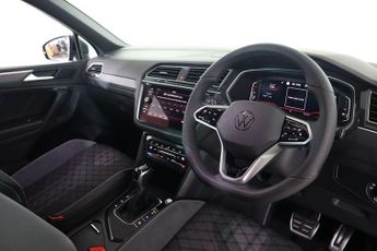 VOLKSWAGEN TIGUAN 1.5 TSI R-Line DSG Euro 6 (s/s) 5dr