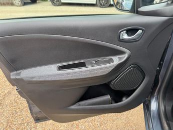 RENAULT ZOE R110 EV50 52kWh Iconic Hatchback 5dr Electric Auto (Rapid Charge
