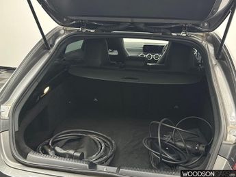 MERCEDES-BENZ CLA 1.3 CLA250e 15.6kWh AMG Line (Premium Plus) Shooting Brake 5dr P
