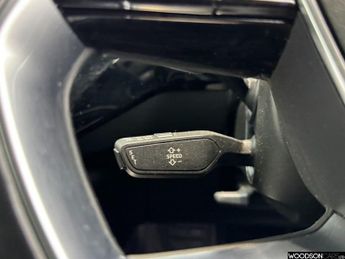 AUDI E-TRON 50 Technik SUV 5dr Electric Auto quattro 71.2kWh (313 ps)