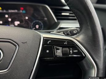 AUDI E-TRON 50 Technik SUV 5dr Electric Auto quattro 71.2kWh (313 ps)