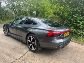 AUDI E-TRON GT 93.4kWh Saloon 4dr Electric Auto quattro (476 ps)