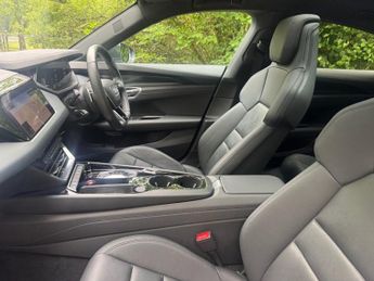 AUDI E-TRON GT 93.4kWh Saloon 4dr Electric Auto quattro (476 ps)
