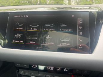 AUDI E-TRON GT 93.4kWh Saloon 4dr Electric Auto quattro (476 ps)