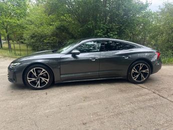 AUDI E-TRON GT 93.4kWh Saloon 4dr Electric Auto quattro (476 ps)