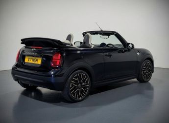 MINI Cooper Convertible 2.0C Exclusive Convertible 2dr Petrol Steptronic Euro 6 (s/s) (1