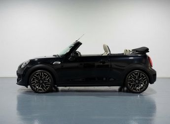 MINI Cooper Convertible 2.0C Exclusive Convertible 2dr Petrol Steptronic Euro 6 (s/s) (1
