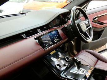 LAND ROVER RANGE ROVER EVOQUE 1.5 P300e 12.2kWh Autobiography SUV 5dr Petrol Plug-in Hybrid Au