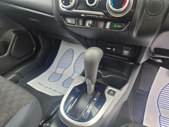 HONDA JAZZ AUTOMATIC 1.3 i-VTEC SE Hatchback 5dr Petrol CVT Euro 6 (s/s) (1