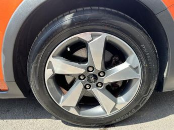 FORD FOCUS 1.0T EcoBoost Active Hatchback 5dr Petrol Manual Euro 6 (s/s) (1