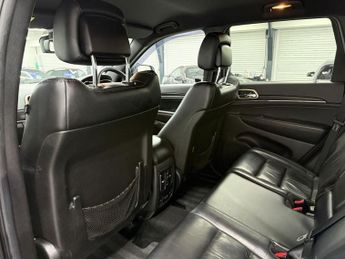 JEEP GRAND CHEROKEE 3.0 V6 CRD Limited SUV 5dr Diesel Auto 4WD Euro 5 (247 bhp)