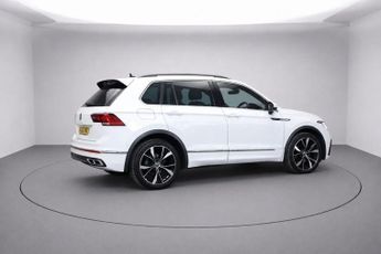 VOLKSWAGEN TIGUAN 1.5 TSI R-Line SUV 5dr Petrol DSG Euro 6 (s/s) (150 ps)