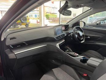 PEUGEOT 3008 1.5 BlueHDi Allure SUV 5dr Diesel EAT Euro 6 (s/s) (130 ps)