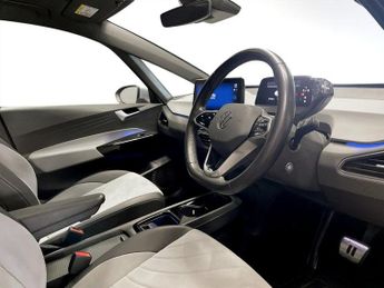 VOLKSWAGEN ID.3 Pro Performance 58kWh Family Hatchback 5dr Electric Auto (204 ps