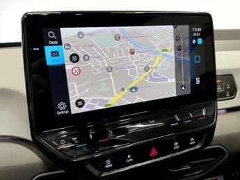 VOLKSWAGEN ID.3 Pro Performance 58kWh Max Hatchback 5dr Electric Auto (204 ps)