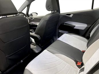 VOLKSWAGEN ID.3 Pro Performance 58kWh Max Hatchback 5dr Electric Auto (204 ps)