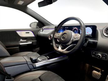 MERCEDES-BENZ EQA EQA 300 66.5kWh AMG Line SUV 5dr Electric Auto 4MATIC (228 ps)