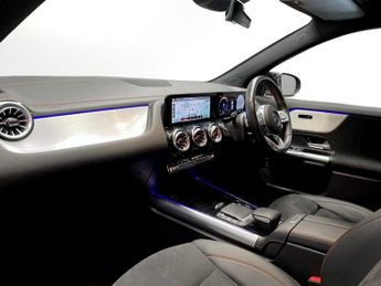 MERCEDES-BENZ EQA EQA 300 66.5kWh AMG Line SUV 5dr Electric Auto 4MATIC (228 ps)