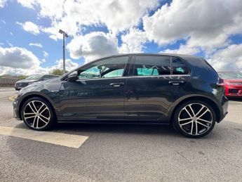 VOLKSWAGEN GOLF 2.0 TDI BlueMotion Tech GTD Hatchback 5dr Diesel DSG Euro 6 (s/s