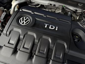 VOLKSWAGEN GOLF 2.0 TDI BlueMotion Tech GTD Hatchback 5dr Diesel DSG Euro 6 (s/s