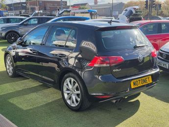 VOLKSWAGEN GOLF 2.0 TDI BlueMotion Tech GT Hatchback 5dr Diesel DSG Euro 5 (s/s)