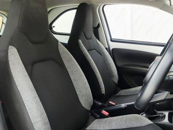TOYOTA AYGO X 1.0 VVT-i Pure Hatchback 5dr Petrol Manual Euro 6 (s/s) (72 ps)