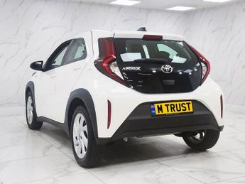 TOYOTA AYGO X 1.0 VVT-i Pure Hatchback 5dr Petrol Manual Euro 6 (s/s) (72 ps)