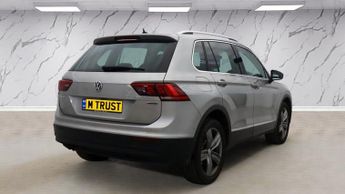 VOLKSWAGEN TIGUAN 2.0 TDI Match SUV 5dr Diesel DSG 4Motion Euro 6 (s/s) (150 ps)
