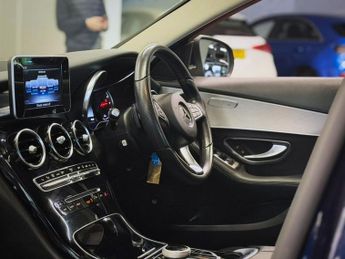 MERCEDES-BENZ C-CLASS 2.0 C350e 6.4kWh Sport Saloon 4dr Petrol Plug-in Hybrid G-Tronic