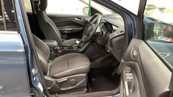 FORD KUGA 2.0 TDCi Titanium SUV 5dr Diesel Powershift AWD Euro 6 (s/s) (18