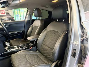 KIA XCEED 1.4 T-GDi 3 SUV 5dr Petrol DCT Euro 6 (s/s) (138 bhp)